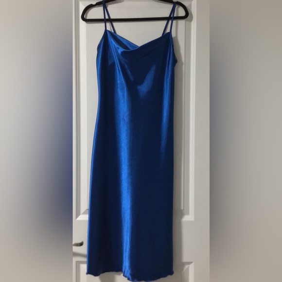 Beautiful Royal Blue Bebe Silk Dress 💙 - Picture 1 of 3